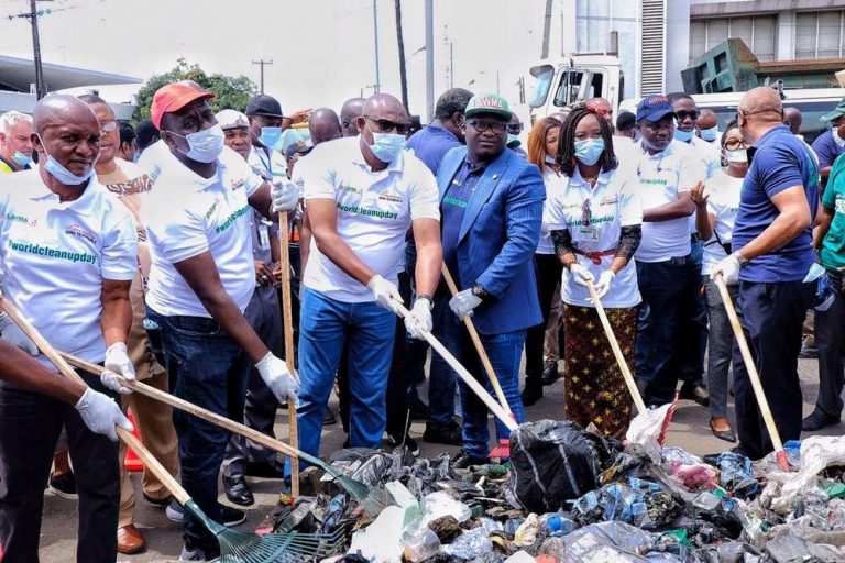 LAWMA, NPA Embarks On Massive Clean-Up Of Apapa