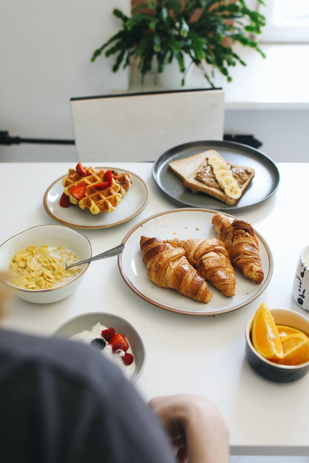 What to eat and not eat when breaking your fast.