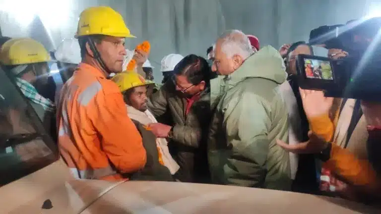 Miraculous Rescue: 41 Workers Safely Extracted from Collapsed Himalayan Tunnel After 17-Day Ordeal