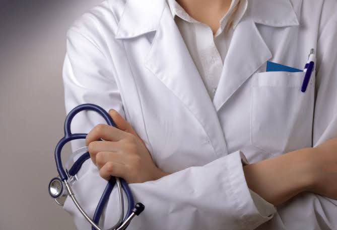 Lagos Doctors Begin Indefinite Sit-At-Home Strike See Why