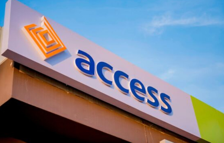 JUST IN: Access Bank On Fire (VIDEO)