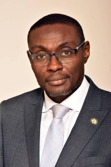 Dr Frederic Oladehinde LASU