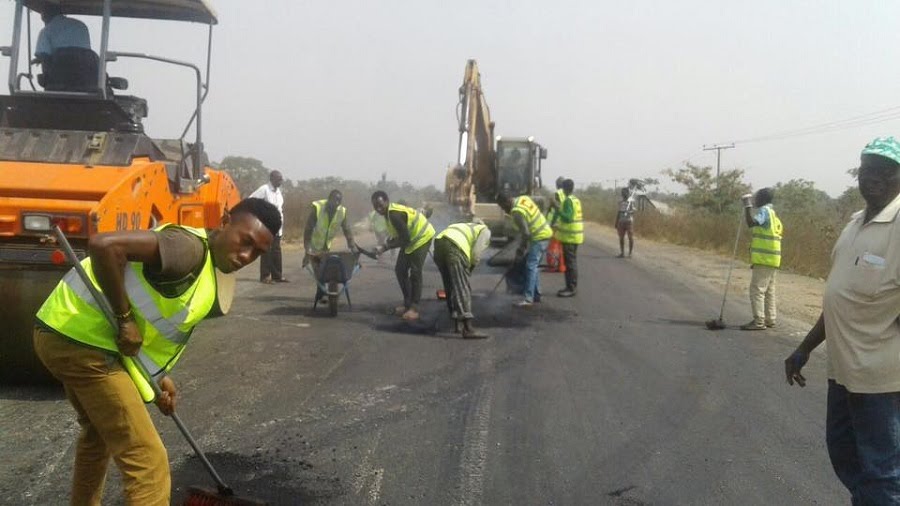 FG to divert traffic on Lagos -Ibadan Expressway for six days