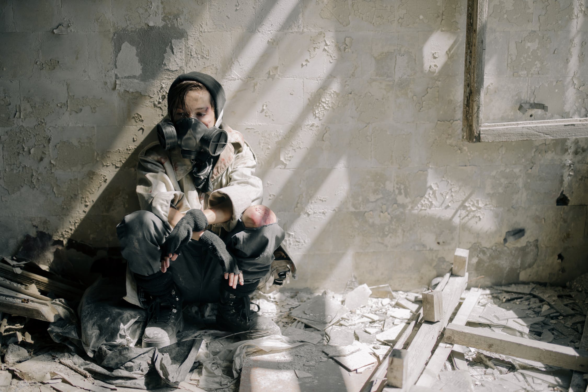 Who is responsible for building collapse