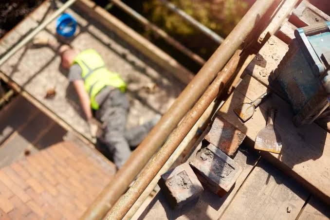 Ways to prevent fall accident in a construction site