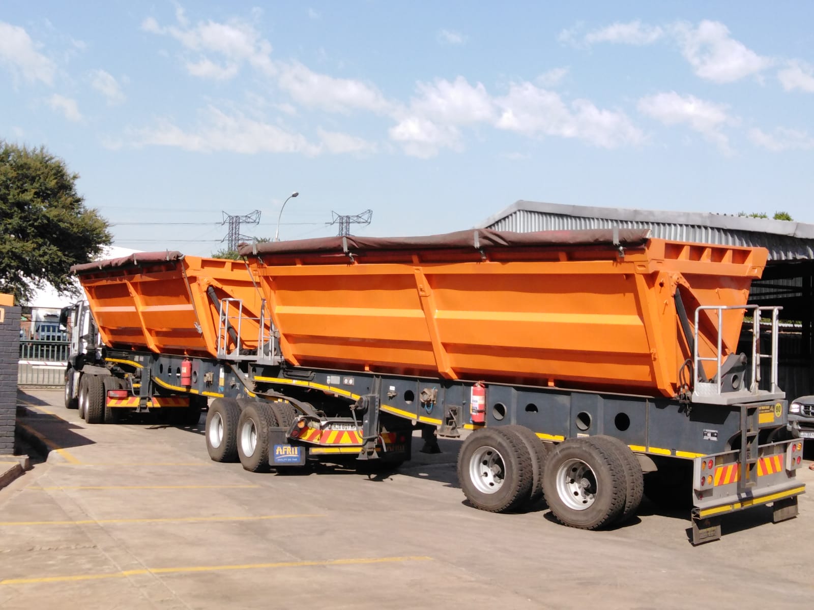 Safety precautions to consider when loading and unloading truck