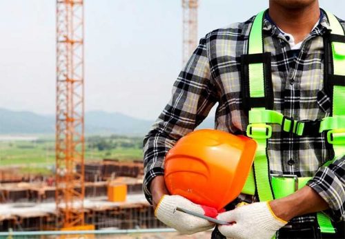5 Essential Items for Personal Protective Equipment (PPE) on a Building Site