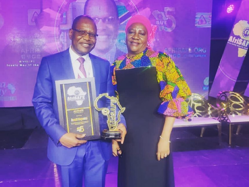 2023 Congress: Zambia Sugar MD Oswald Magwenzi Clinches Iconic Man of the Year at AfriSAFE Gala