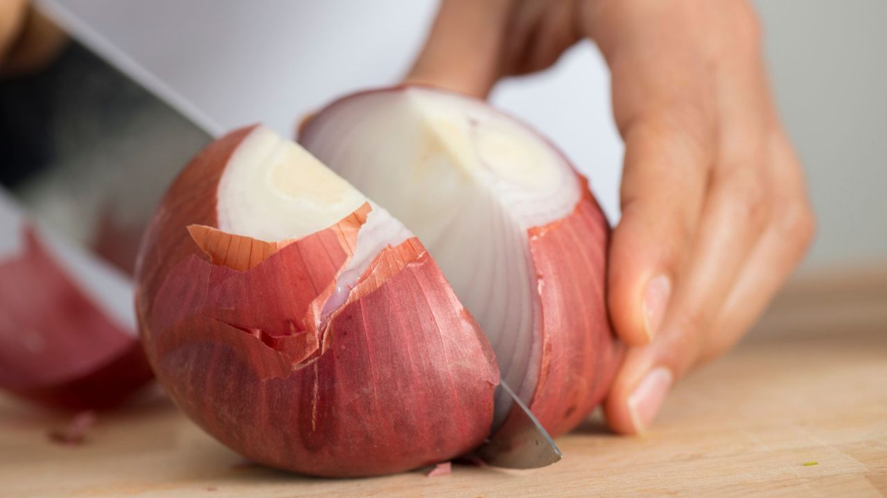 Poisonous? Revealing the Real Truth Behind the Onion’s Two Sides