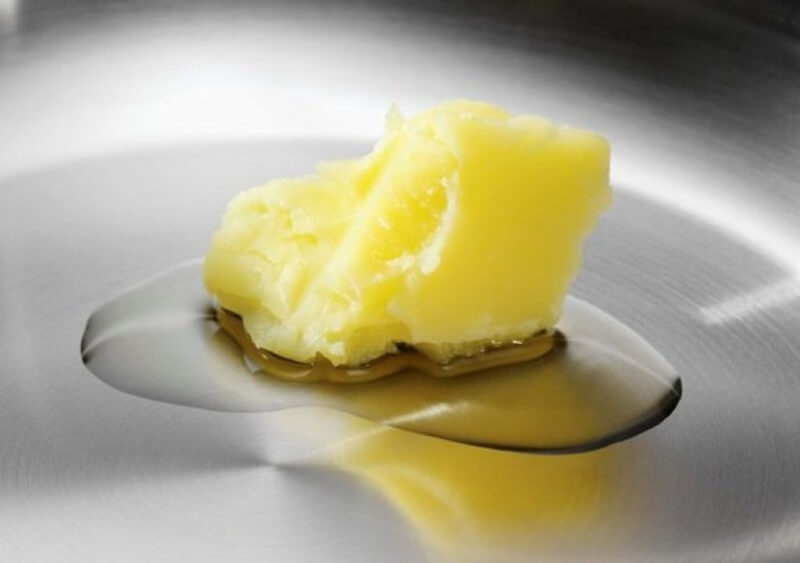 Revealed: Why Some Cooking Oils Freeze in Your Fridge – Insights from Cardiologists and Culinary Experts