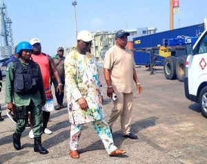 Safety Failures Exposed as Dockworker Dies on Christmas Day at Tin Can Port